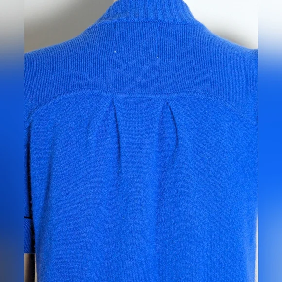 Cashmere Sweater Blue with Double Buttons Medium - Picture 6 of 9